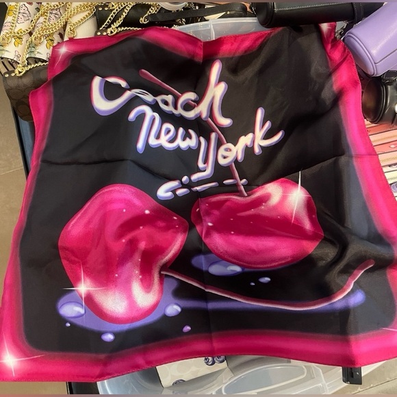 🍒 Coach Airbrushed Cherry Print Silk Bandana - Picture 4 of 4